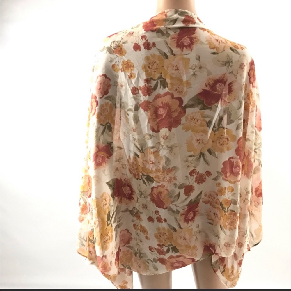 Lucky Brand Women chiffon floral kimono scarf